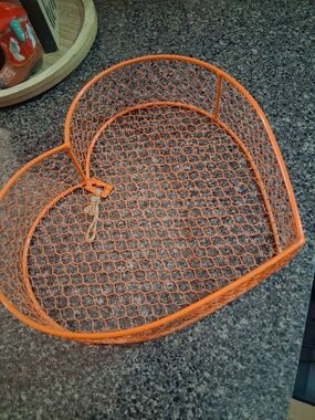 Heart-Shaped Wire Basket - Bright Orange